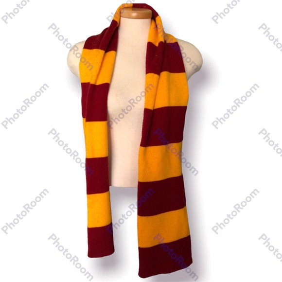 Gryffindor scarf - Picture 2 of 3